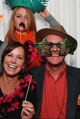 183904_10151213989722593_1867100130_n